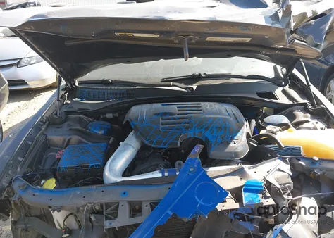 2016 Chrysler 300 Limited z USA, uszkodzony, nr VIN 2C3CCAAG2GH206629